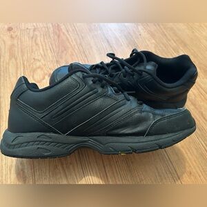 Women’s Size 9.5 - Avia Slip-Resistant Work Shoes